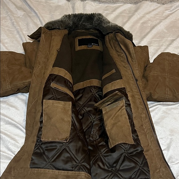 Bill Blass brown micro-suede Bomber-Style  jacket with Dark removable Fur Collar - Picture 6 of 10